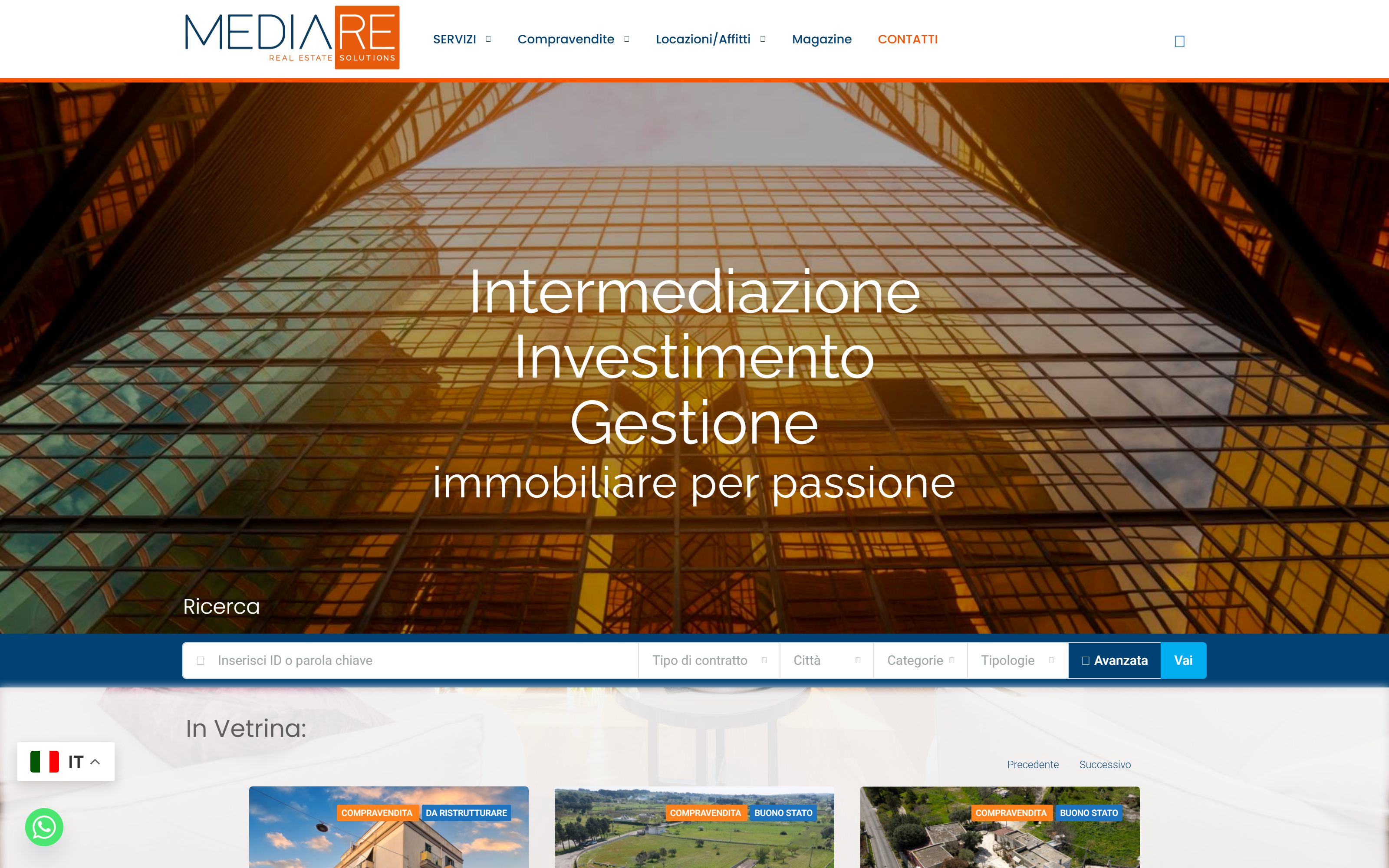 La homepage di MediaRE com'era: una foto d'archivio a tutto schermo e la barra di ricerca in fondo.